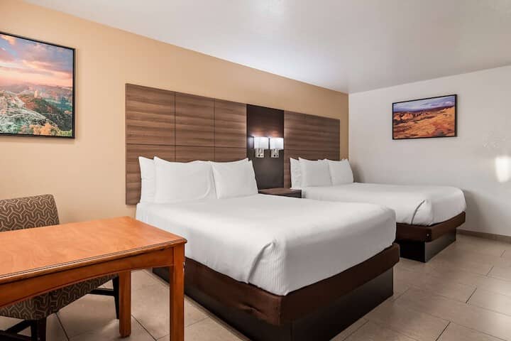 Room 10 of 35